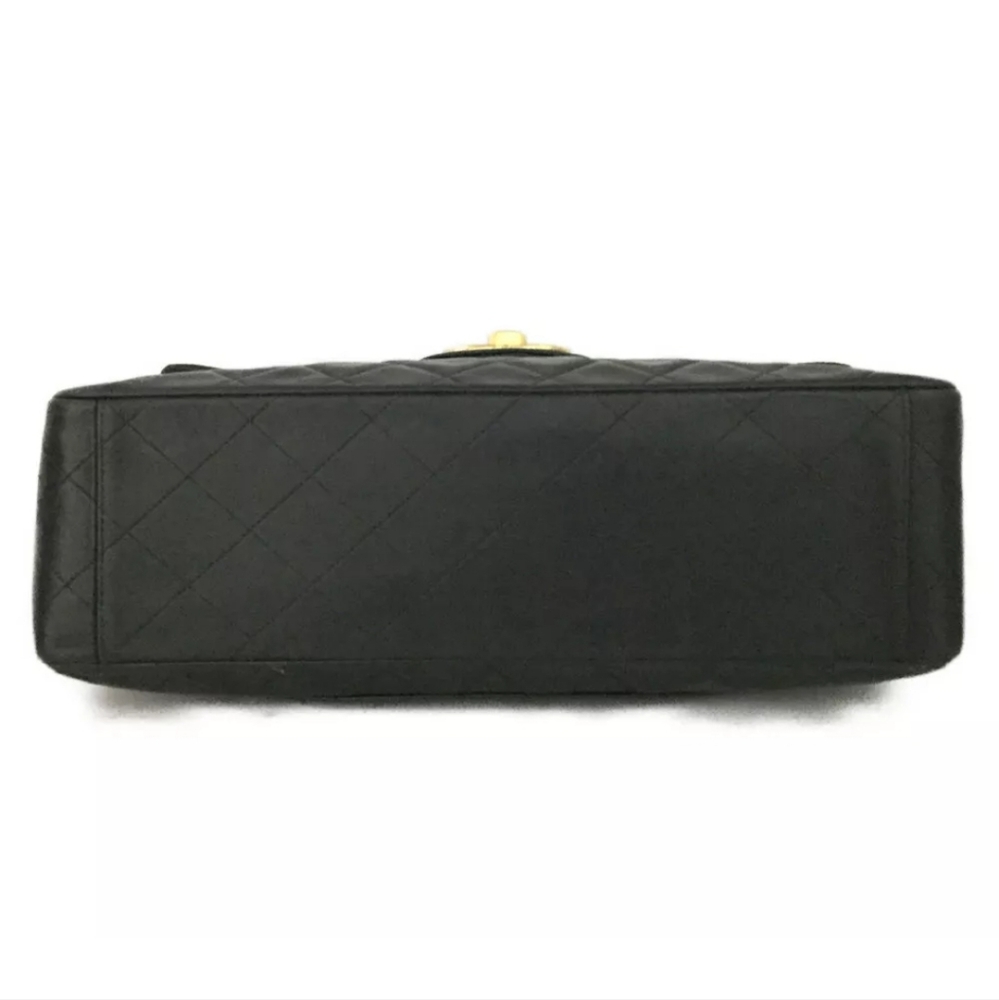 CHANEL Maxi Jumbo 34 Quilted Matelasse XL Lambskin w/Chain Shoulder Bag - Picture 6 of 11